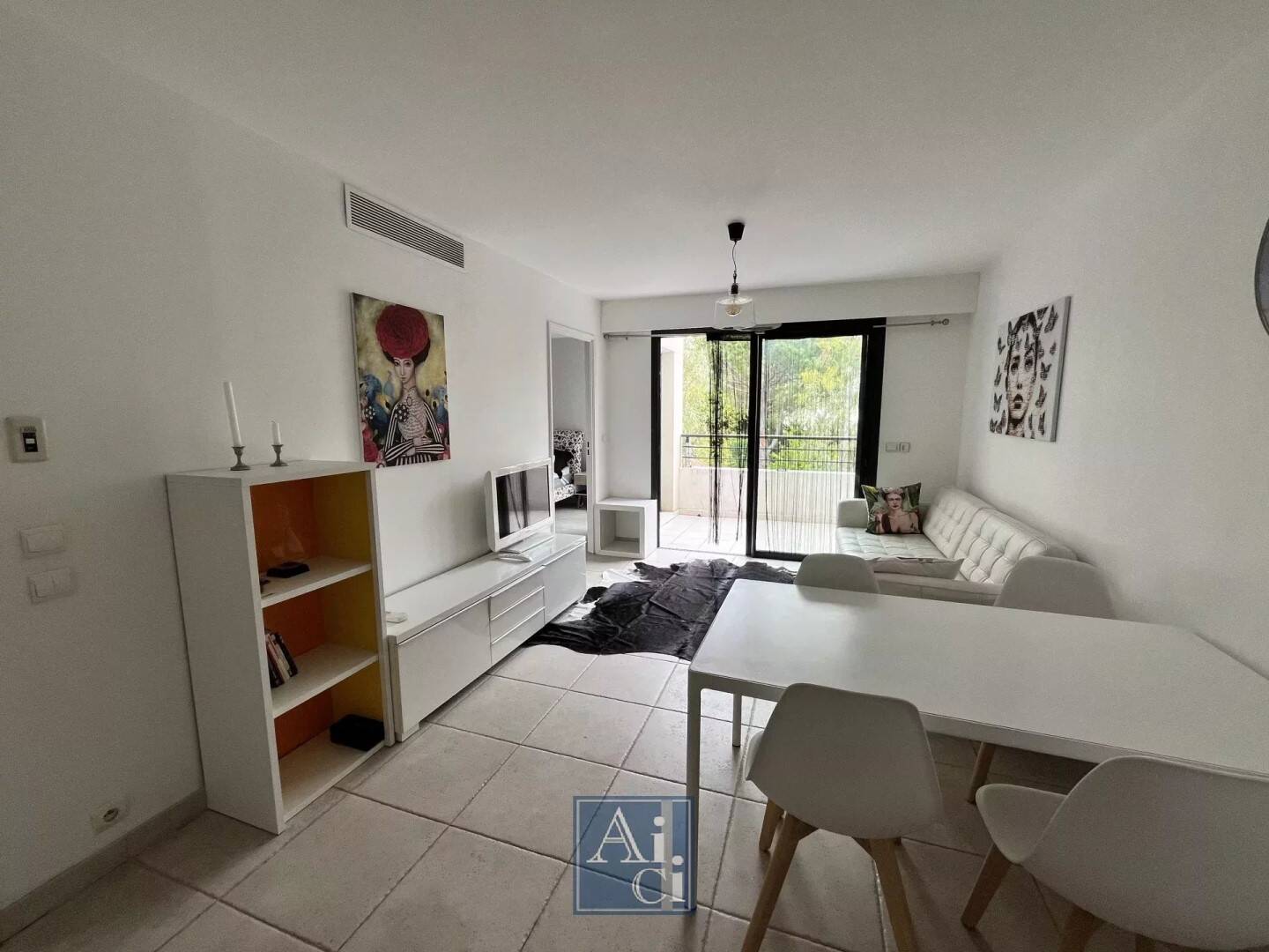 Maison à louer, 39m², CANNES