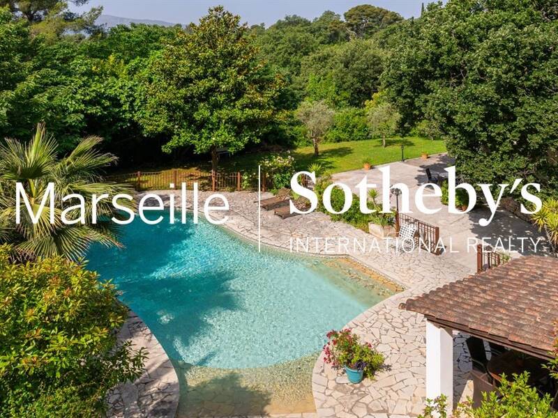 Maison à vendre, 400m², MARSEILLE 11E