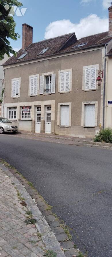 Maison à vendre 178 500 € 3 chambres 304 m² 292 m² de terrain Chateau Renard 45220