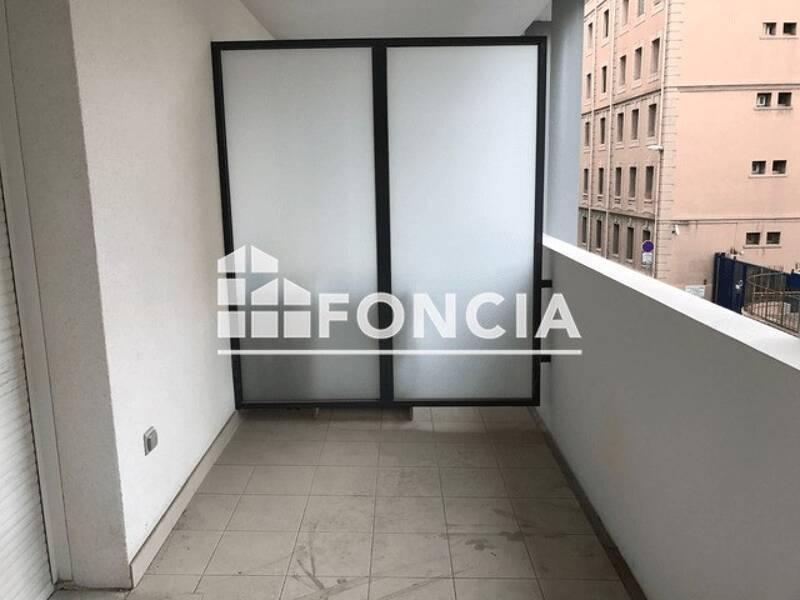 Maison à louer, 66m², MARSEILLE 3E