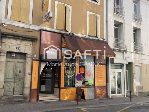 Boulangerie / Pâtisserie à vendre Fonds de commerce 222 000 € 200 m² de surface de vente Centre Ville Aubenas 07200