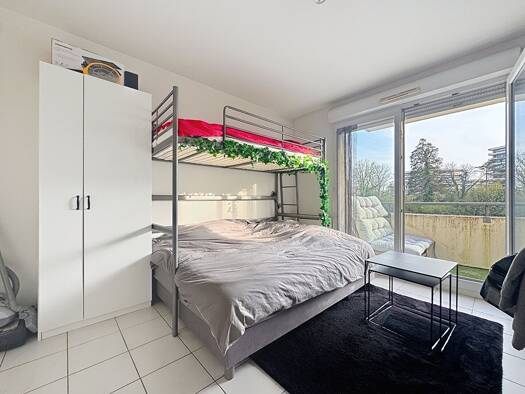 Appartement à vendre 117 000 € 1 pièce 22 m² Étage 2/3 Centre Ville Blanquefort 33290