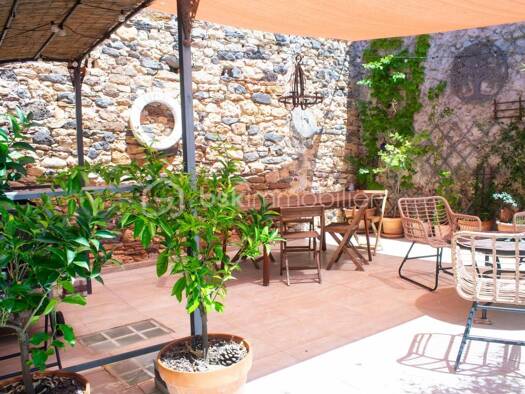 Maison à vendre 330 000 € 6 pièces 4 chambres 130 m² Fontès 34320