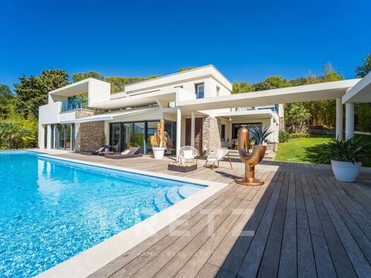 Maison à vendre 5 300 000 € 6 pièces 4 chambres 450 m² 2 000 m² de terrain Les Pierres Blanches Sète 34200