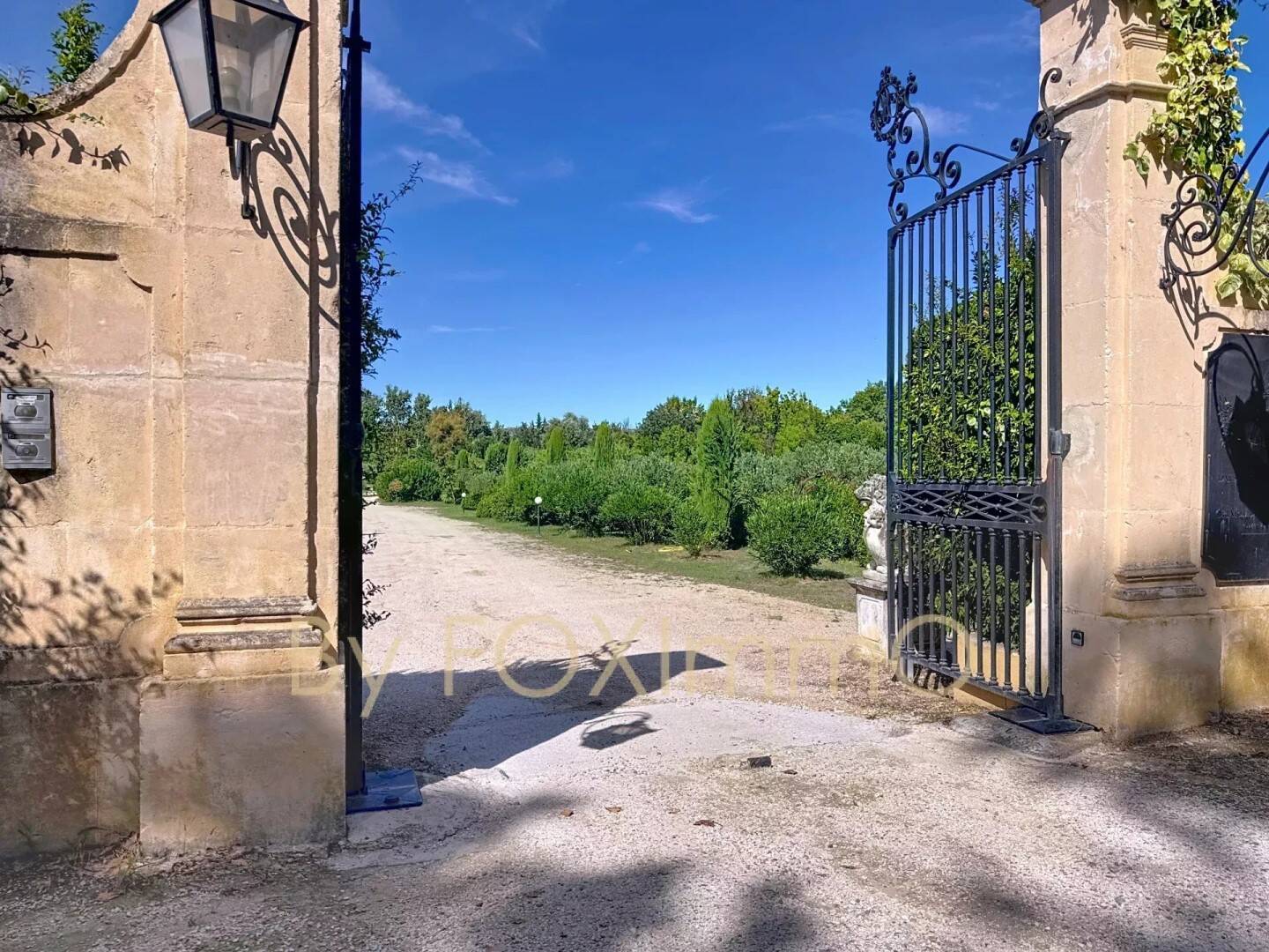 Maison à vendre, 653m², MOURIES