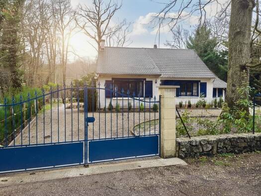 Maison à vendre 199 000 € 4 pièces 2 chambres 100 m² 1 536 m² de terrain Montereau 45260