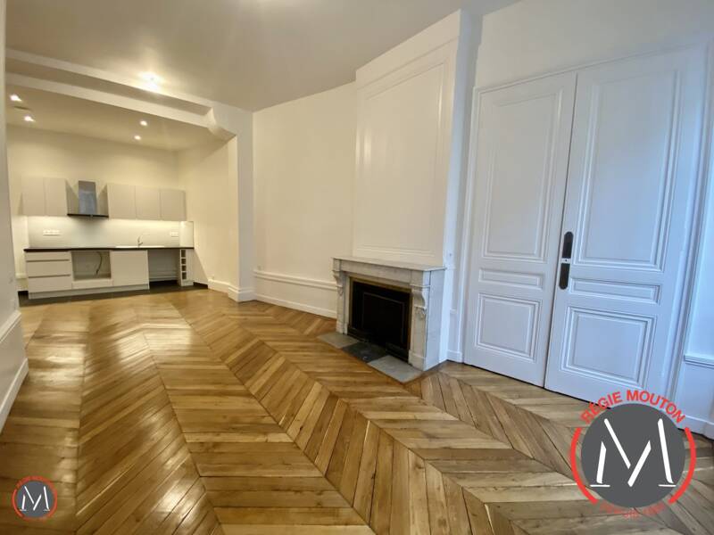Maison à louer, 72m², LYON 3E