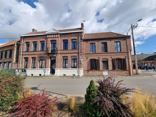 Immeuble à vendre 304 500 € 185 m² Busnes 62350