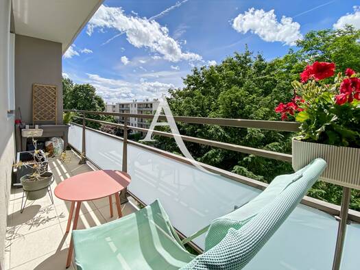 Appartement à vendre 218 500 € 4 pièces 2 chambres 67 m² Étage 3/4 L'Eglise Bois-d'Arcy 78390