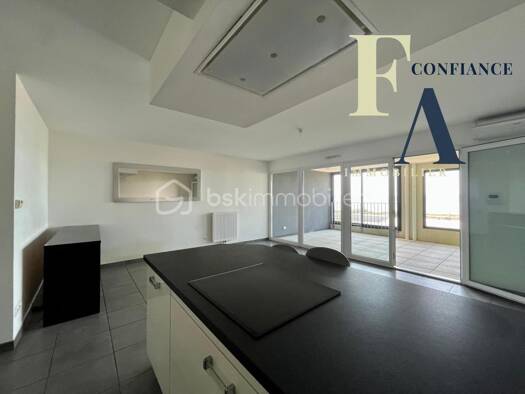 Appartement à vendre 275 000 € 3 pièces 2 chambres 62,53 m² Étage 4/5 Espace Villeroy-Les Quilles Sète 34200