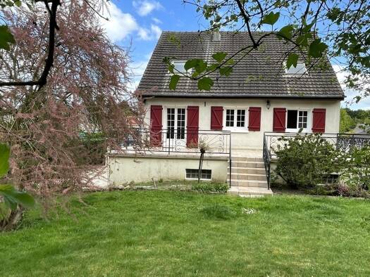 Villa à vendre 209 000 € 5 pièces 3 chambres 145 m² 742 m² de terrain Fère-en-Tardenois 02130