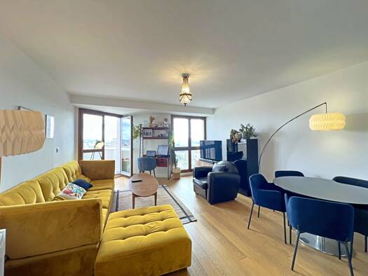 Appartement à vendre 380 000 € 5 pièces 4 chambres 109 m² 21ème étage Centre Rennes 35000