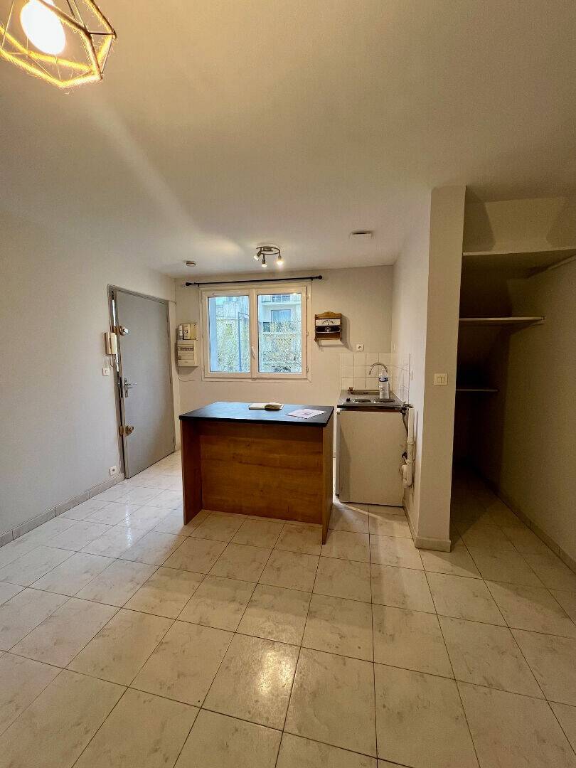 Maison à louer, 47m², MONTREUIL