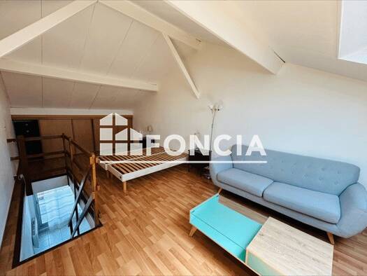 Duplex à louer 860 € 2 pièces 1 chambre 48,4 m² Étage 2/3 Victor Hugo Sainte-Geneviève-des-Bois 91700