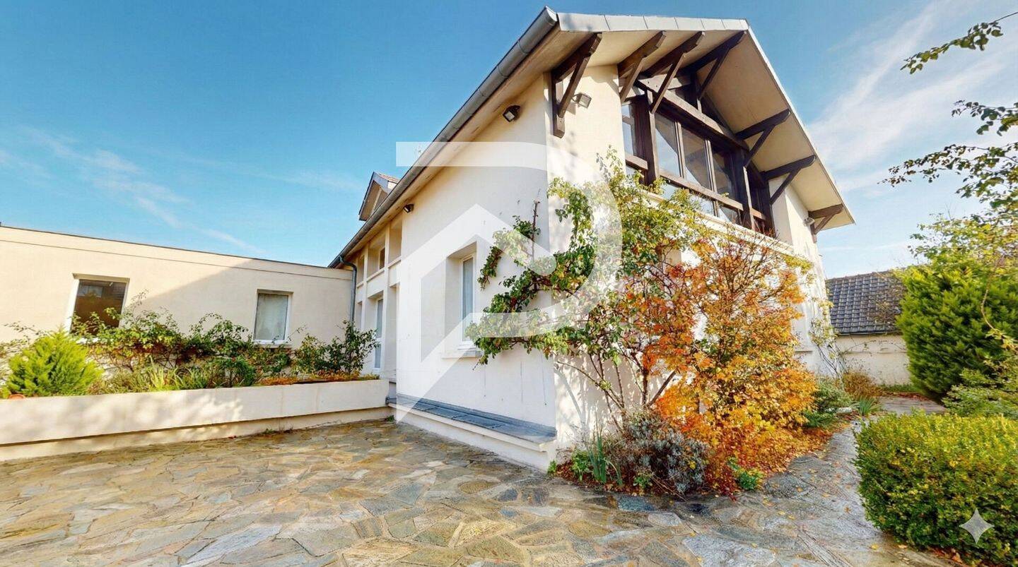 Maison à vendre, 331m², L'ETANG LA VILLE