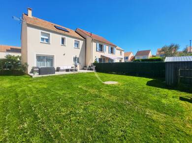 Maison à vendre 310 000 € 5 pièces 4 chambres 89 m² 303 m² de terrain Brie Comte Robert 77170