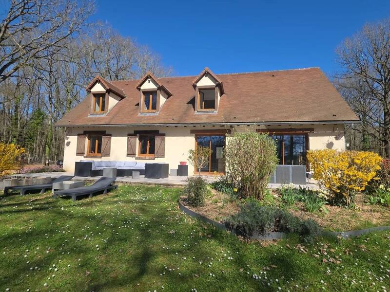Maison à vendre, 200m², HOUDAN