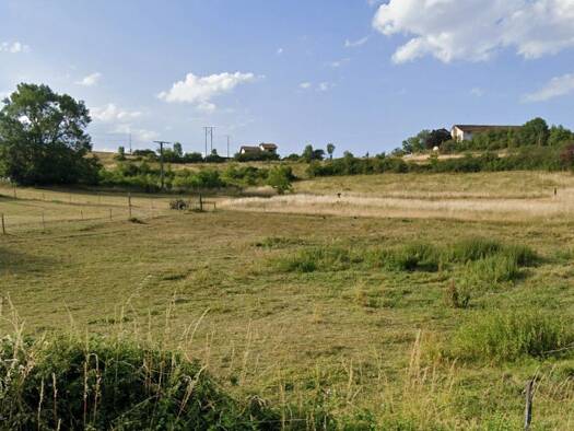 Terrain constructible à vendre 79 900 € 645 m² de terrain Val d'Oingt 69620