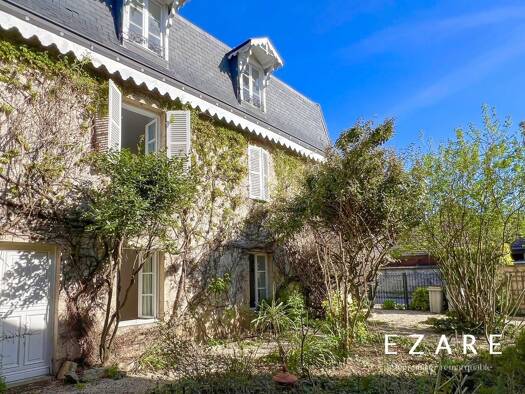 Maison à vendre 359 000 € 12 pièces 8 chambres 260 m² 800 m² de terrain Champagne-sur-Vingeanne 21310