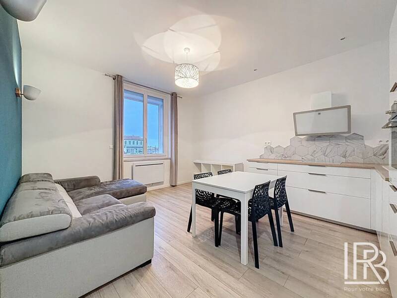 Maison à louer, 37m², MARSEILLE 7E