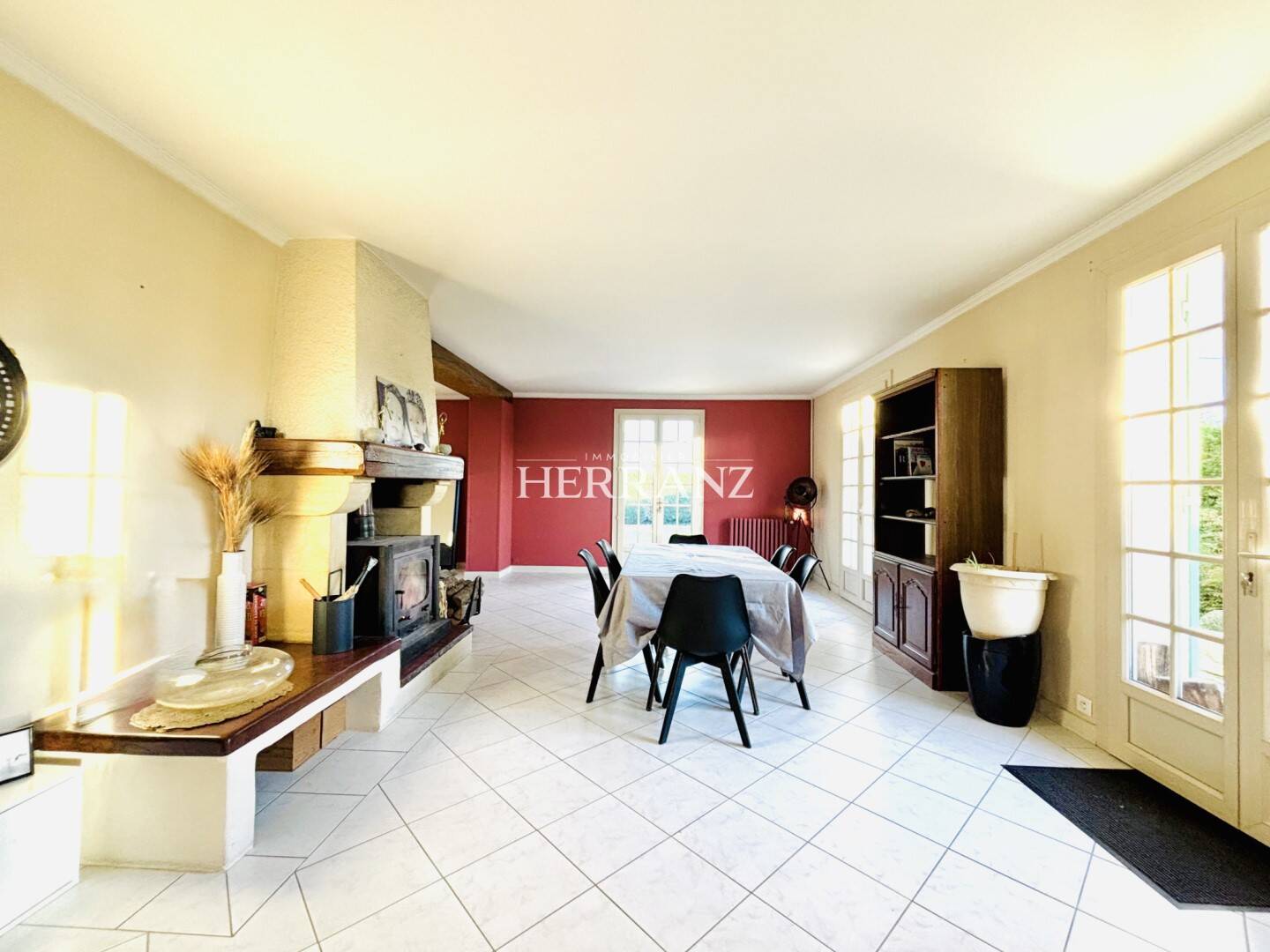 Maison à vendre, 205m², SAINT MAGNE DE CASTILLON