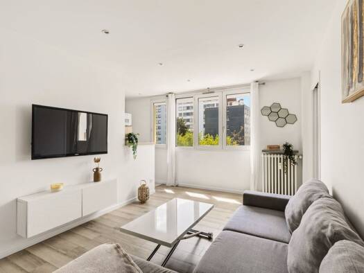 Appartement à vendre 239 000 € 2 pièces 1 chambre 35 m² Étage 3/4 Marceau - République Courbevoie 92400