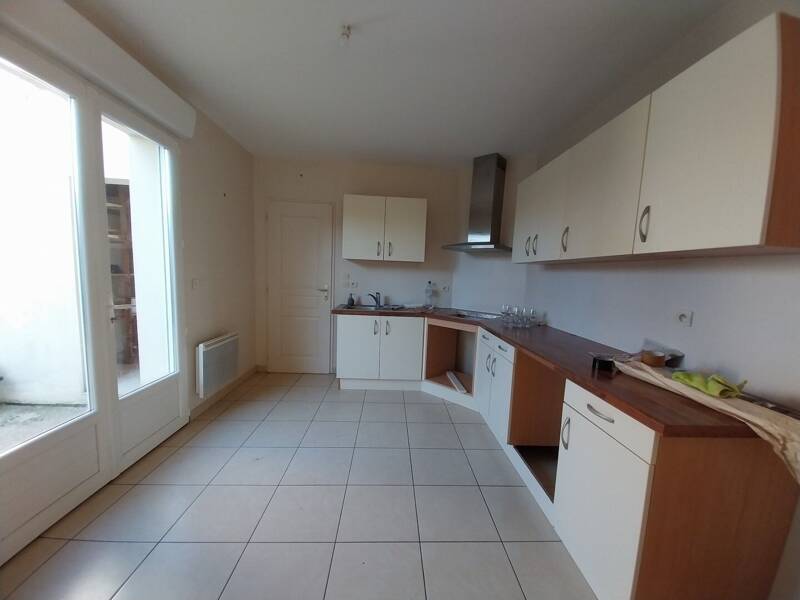 Maison à louer, 96m², EPERNON