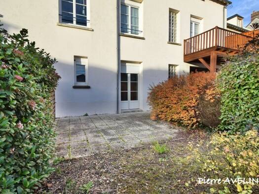 Appartement à vendre 97 000 € 2 pièces 1 chambre 50 m² RDC Centre Ville Châteaudun 28200