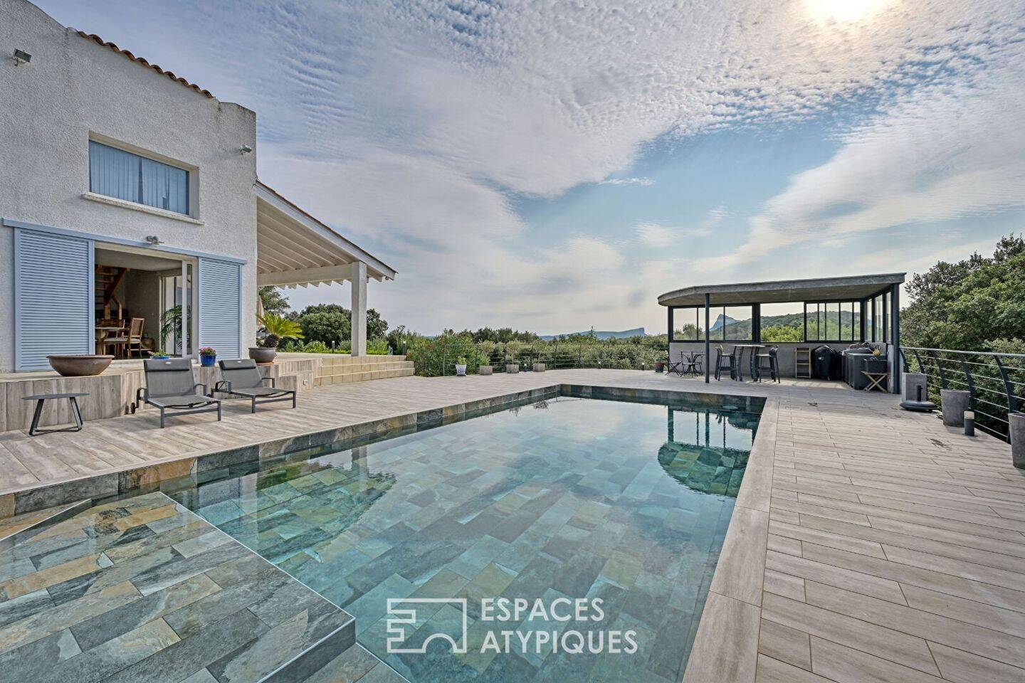Maison à vendre, 210m², SAINT MARTIN DE LONDRES