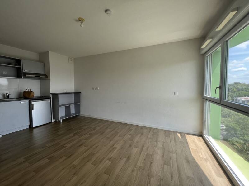 Maison à louer, 27m², LORMONT