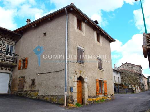 Maison à vendre 139 100 € 4 pièces 3 chambres 111 m² 180 m² de terrain Coucouron 07470