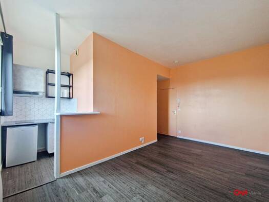 Appartement à louer - logement étudiant 392 € 1 pièce 20,6 m² Étage 2/3 dès le 22/09/2025 Saint Dominique-Forêt Montargis 45200