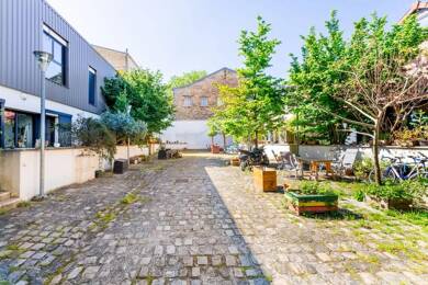 Maison de ville à vendre 360 000 € 4 pièces 3 chambres 80 m² 80 m² de terrain République-Gare-Porte de Paris Saint-Denis 93200