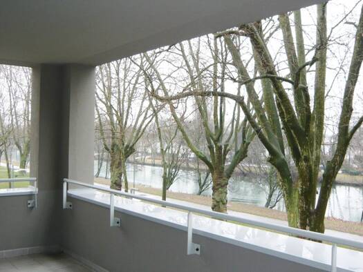 Appartement à louer 690 € 2 pièces 1 chambre 41 m² 2ème étage Europe Nouveau Bassin-Centre Mulhouse 68100