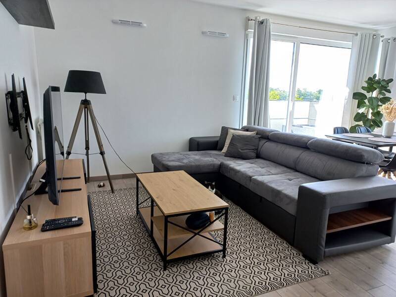 Maison à louer, 66m², VEZIN LE COQUET