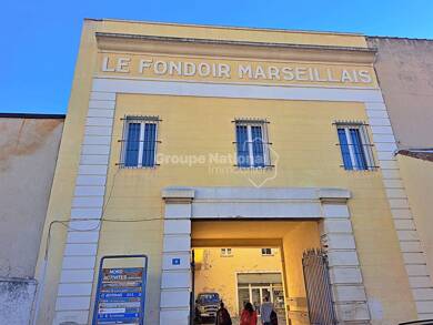Espace bureau à vendre 149 000 € 136 m² de bureaux Saint Louis Marseille 13015
