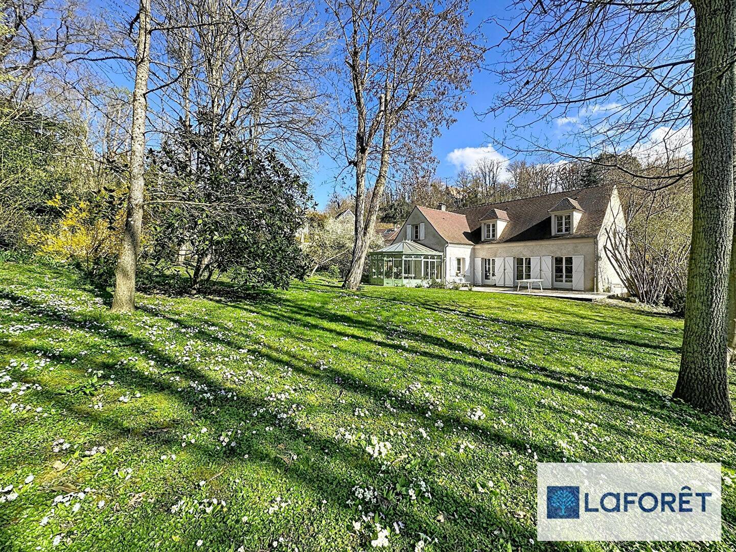 Maison à vendre, 225m², NEAUPHLE LE CHATEAU