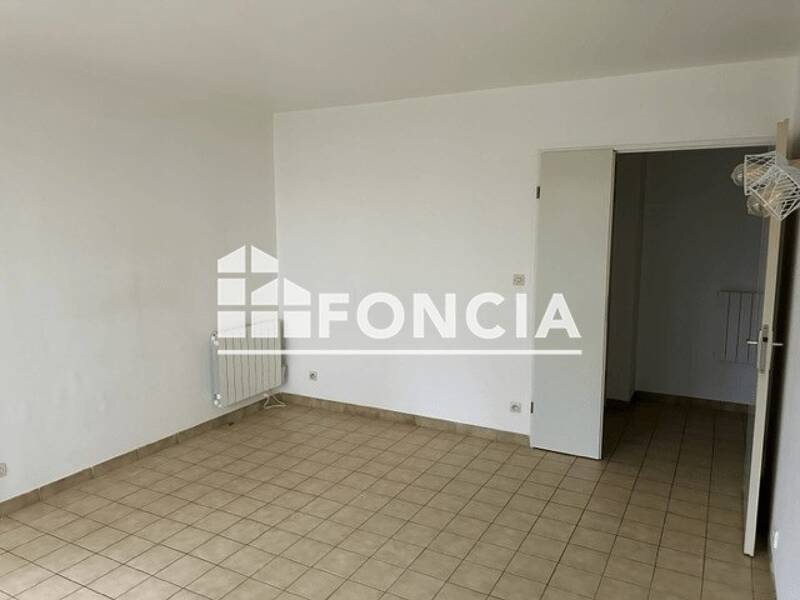 Maison à louer, 39m², OSNY