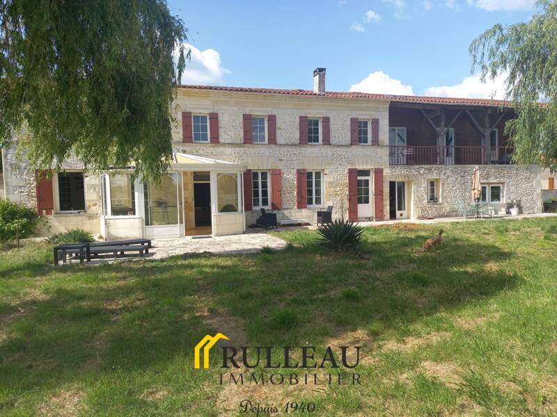 Maison à vendre, 280m², SAINT CIERS SUR GIRONDE