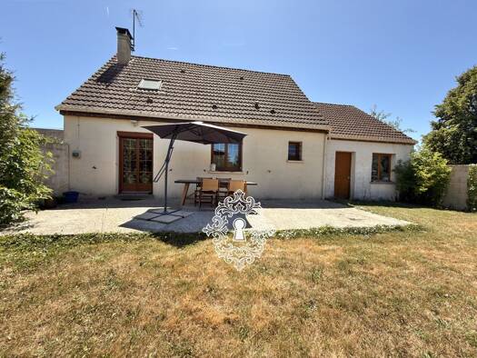 Maison à vendre 212 000 € 5 pièces 4 chambres 115 m² 751 m² de terrain Soisy-Bouy 77650