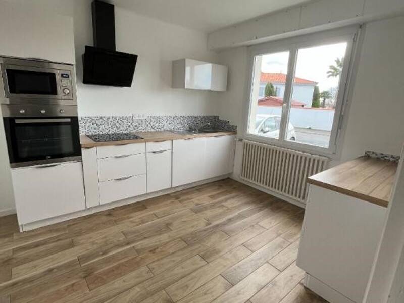 Maison à louer, 88m², TALMONT SAINT HILAIRE