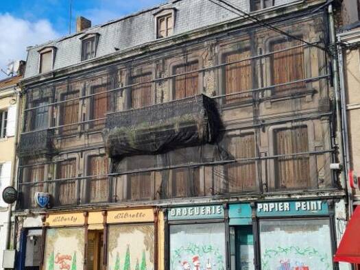 Immeuble à vendre 29 000 € 350 m² Dieuze 57260