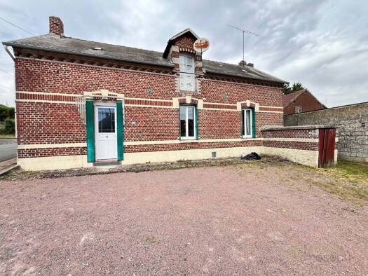 Maison à vendre 126 000 € 5 pièces 2 chambres 115 m² 1 102 m² de terrain Fréniches 60640