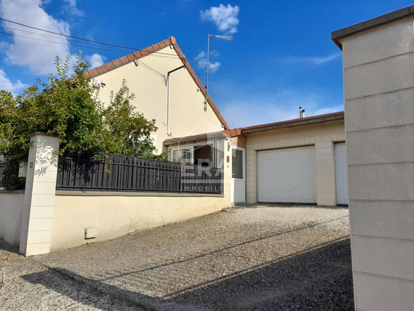 Maison à vendre, 107m², LA FERE