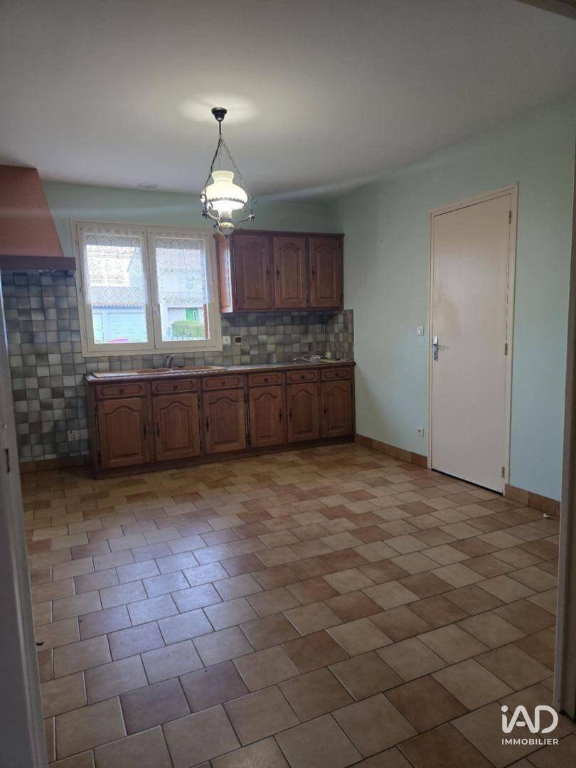 Maison à vendre, 88m², LUSSAC LES CHATEAUX