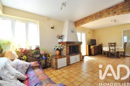 Maison à vendre, 180m², SAINT MAURICE MONTCOURONNE