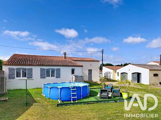 Maison de plain-pied à vendre 235 000 € 4 pièces 3 chambres 108 m² 1 768 m² de terrain Marennes-Hiers-Brouage 17320