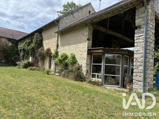 Maison à vendre 399 000 € 5 pièces 3 chambres 175 m² 3 432 m² de terrain Villemer 77250