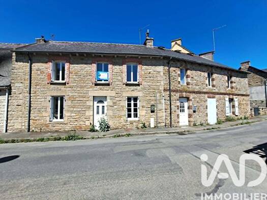 Maison de ville à vendre 245 000 € 8 pièces 4 chambres 168,47 m² 94 m² de terrain Broons 22250