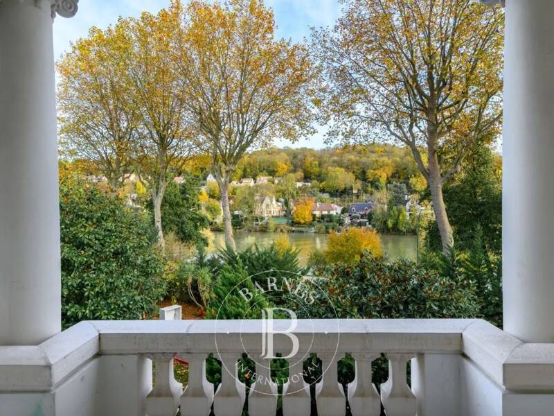 Maison à vendre, 610m², SAINT MAUR DES FOSSES